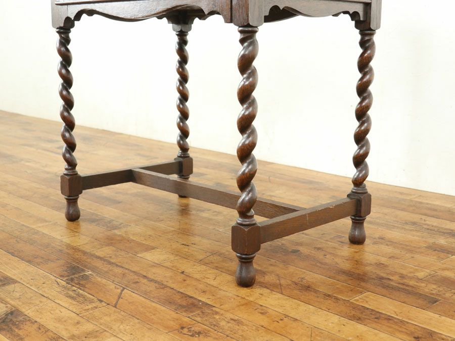 イギリスアンティーク家具サイドテーブル 59503