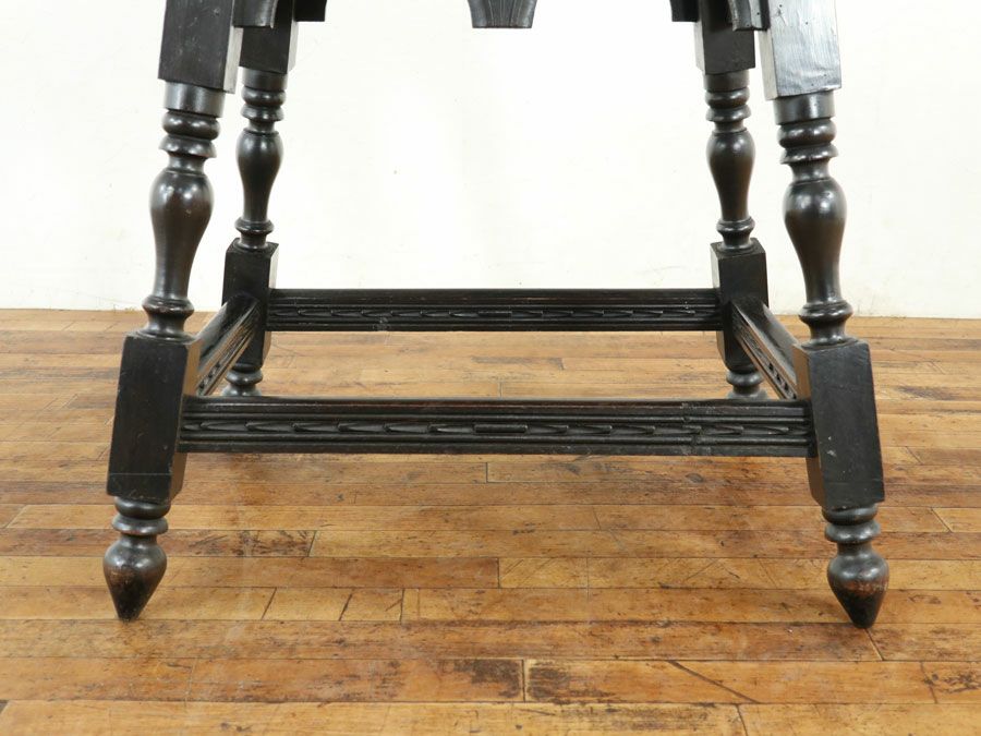 イギリスアンティーク家具サイドテーブル 59546