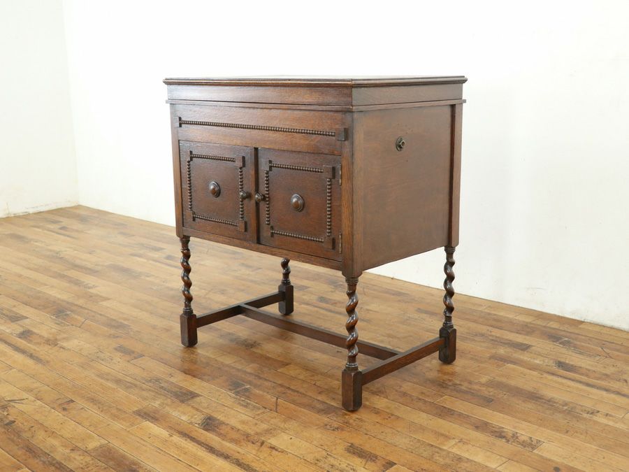 イギリスアンティーク家具蓄音機 59720