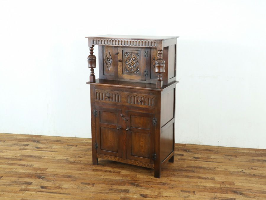 イギリスアンティーク家具キャビネット 59768