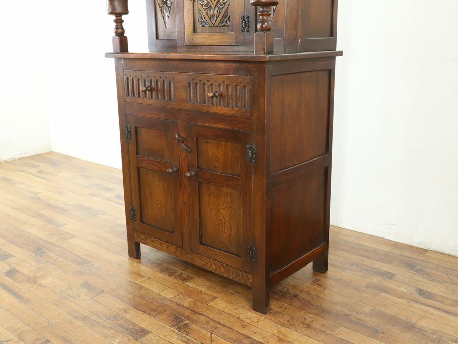 イギリスアンティーク家具キャビネット 59768