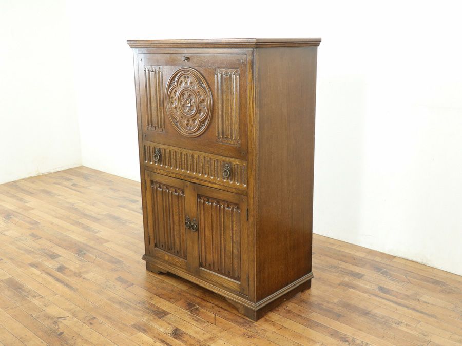 イギリスアンティーク家具キャビネット 59845