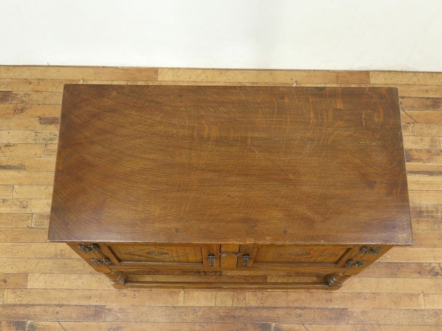 イギリスアンティークサイドキャビネット 59880