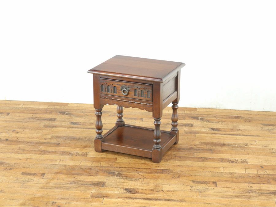 Old Charm サイドテーブル 80066