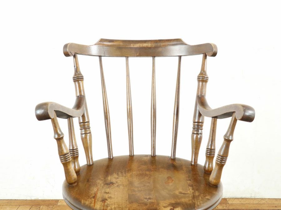 アンティークアイベックスアームチェア 80084a