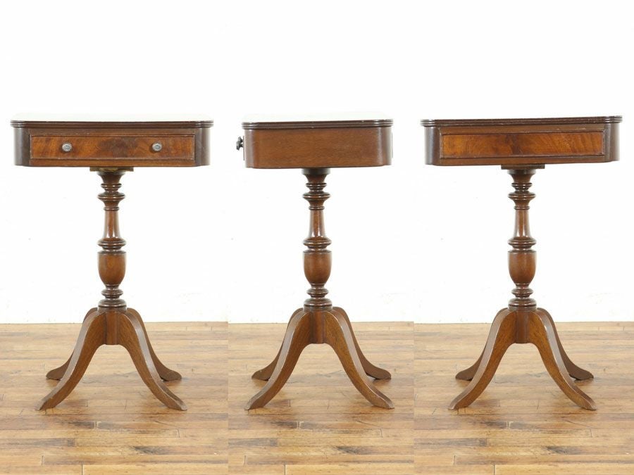 イギリスアンティーク スモールテーブル 80139