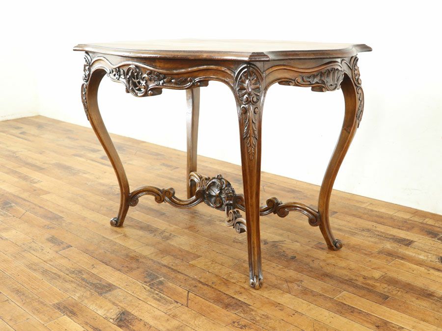 ロカイユの美しい彫刻 フランスアンティーク サイドテーブル 65191