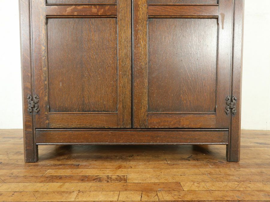 アンティークワードローブ 80030