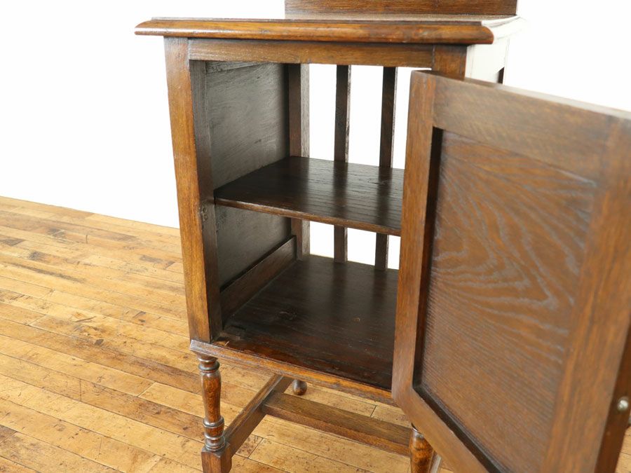 アンティーク家具 ナイトテーブル 80285