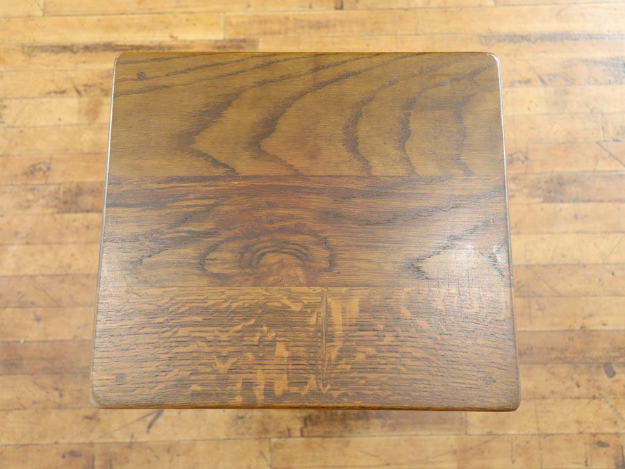 アンティーク家具 ナイトテーブル 80639