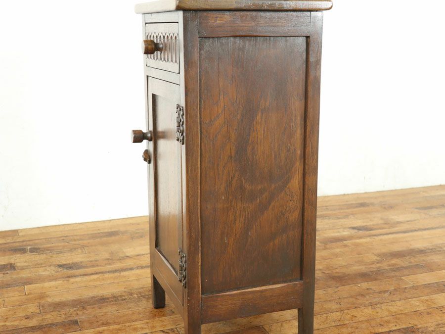 アンティーク家具 ナイトテーブル 80639