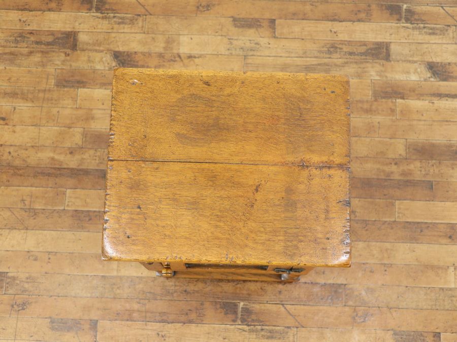 アンティーク家具 ナイトテーブル 80520