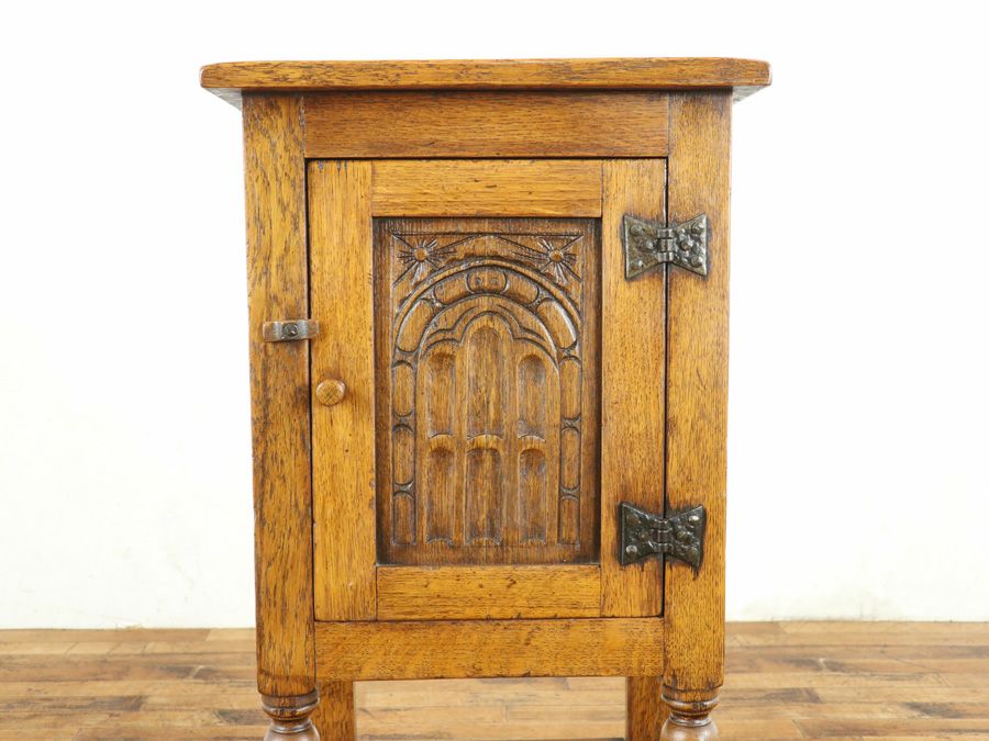 アンティーク家具 ナイトテーブル 80520