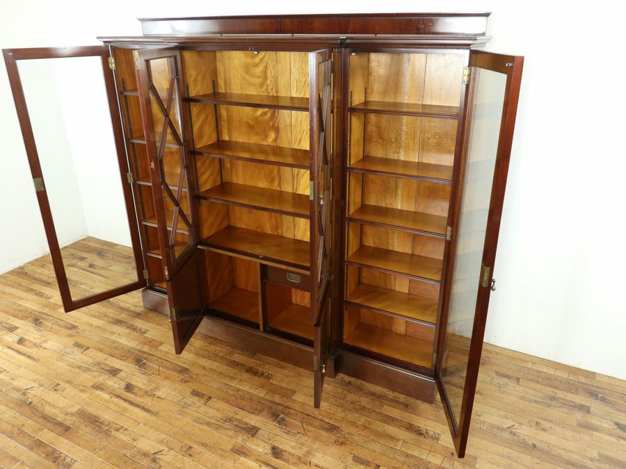 イギリスアンティーク家具 キャビネット 80609