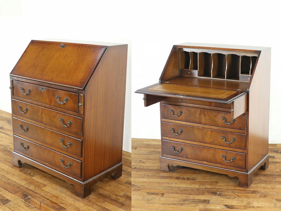 マホガニー材特有の美しい杢目を活かしたライティングビューロー 80838