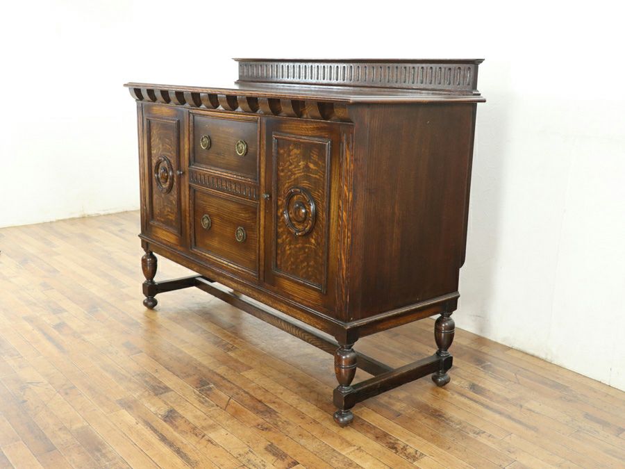 イギリスアンティーク サイドボード 80825