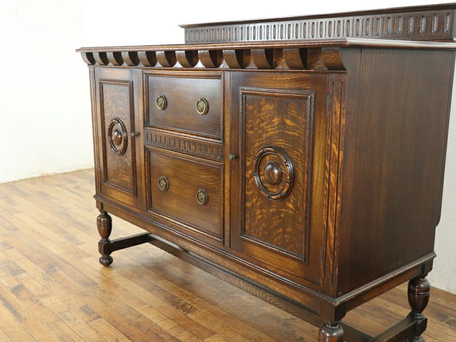 イギリスアンティーク サイドボード 80825