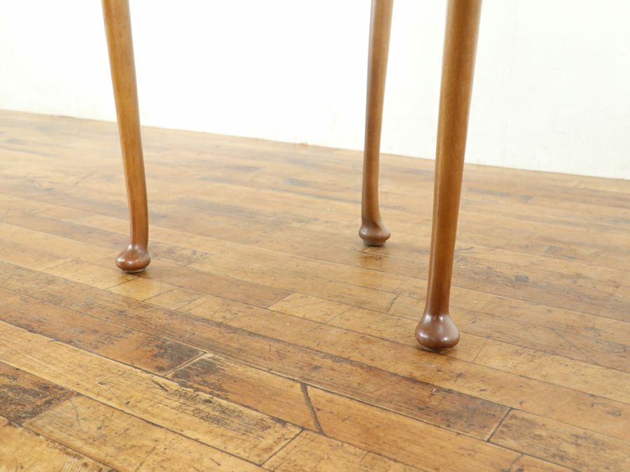 扇形の天板が可愛いコーナーコンソールテーブル 80894