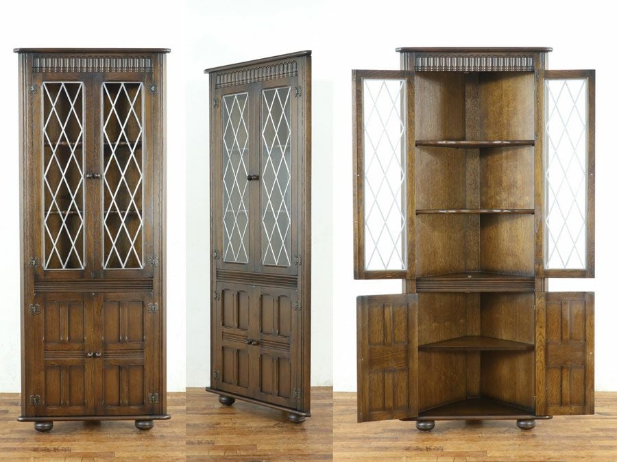 二枚扉タイプのコーナーキャビネット 80653