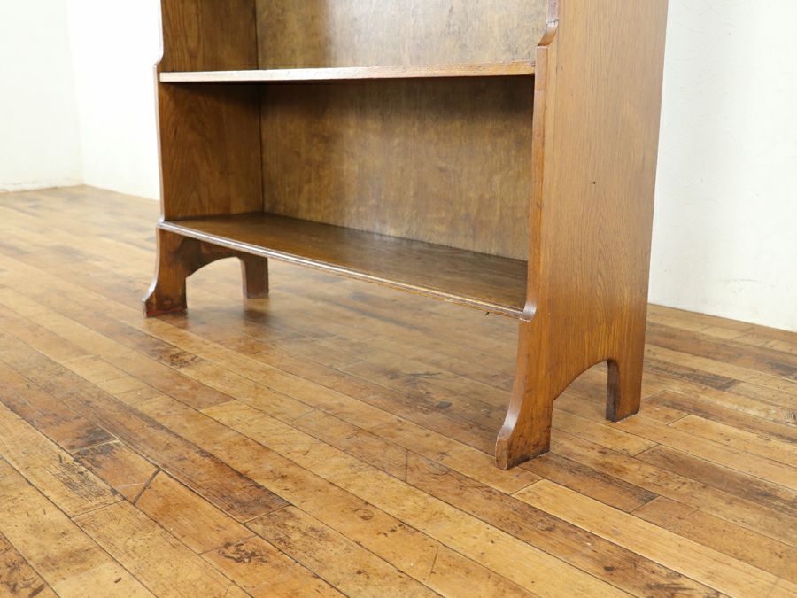 透かし彫りが美しい イギリスアンティーク ブックシェルフ 80662