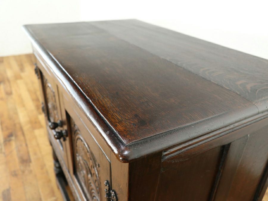 探すとなかなか見つからない これくらいのサイズが欲しかった イギリスサイドキャビネット 80688