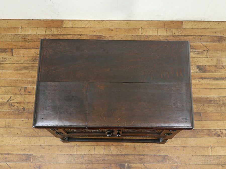 探すとなかなか見つからない これくらいのサイズが欲しかった イギリスサイドキャビネット 80688