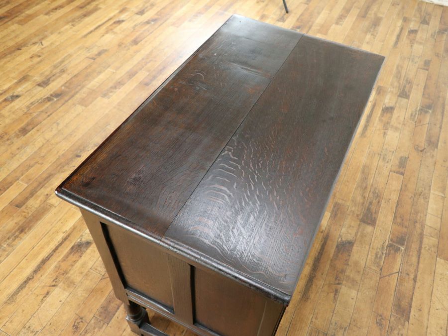 探すとなかなか見つからない これくらいのサイズが欲しかった イギリスサイドキャビネット 80688