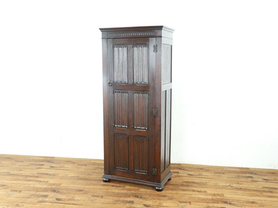 リネンフォールド ワードローブ 80853