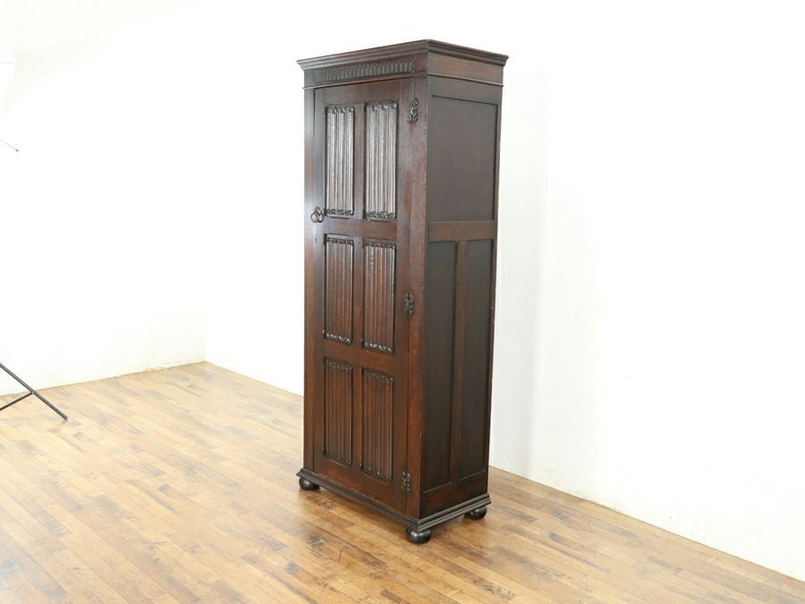 リネンフォールド ワードローブ 80853