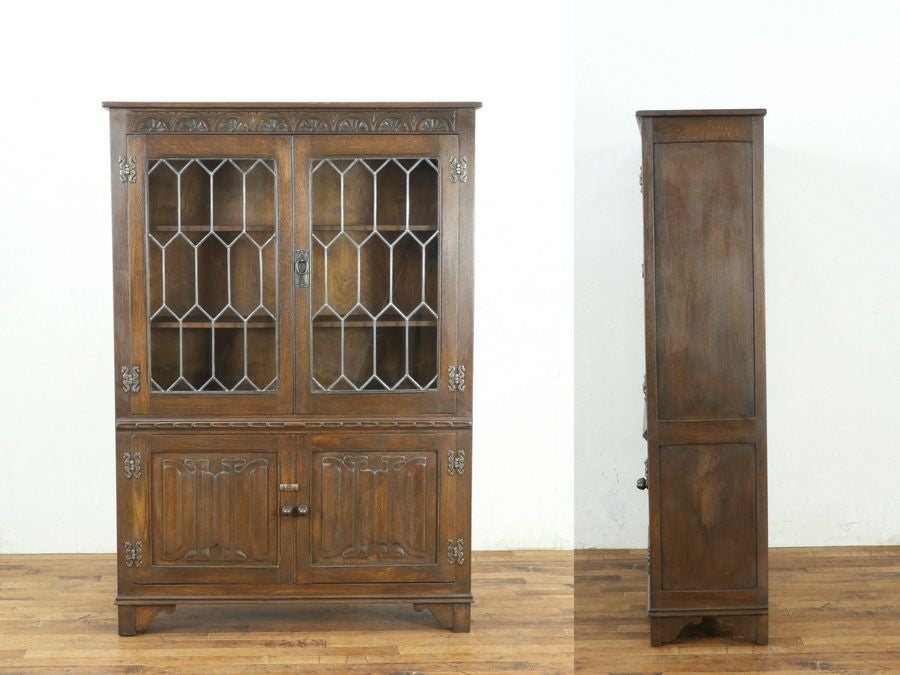 長年愛され続ける英国の伝統的デザインのブックケース 80794