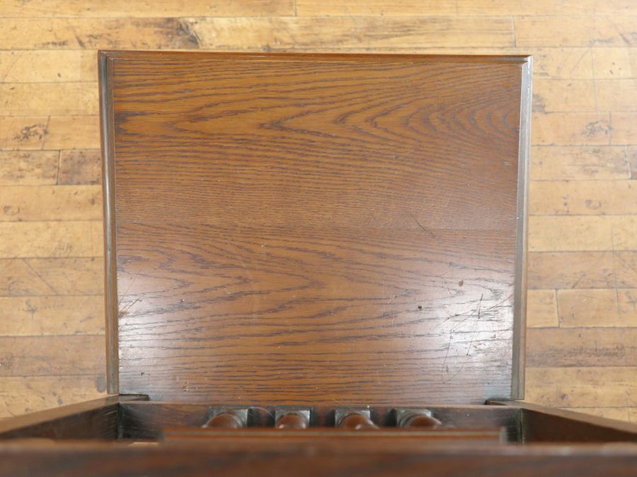 威厳あるペディメント、英国ホールチェア 80746<br>在庫2脚