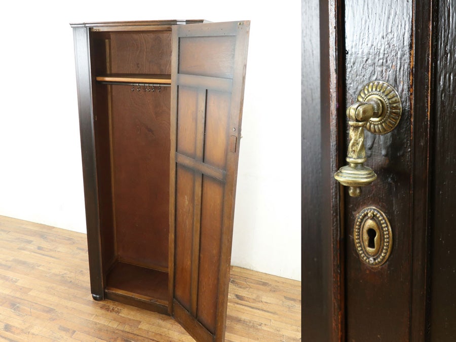 ダークカラーなワードローブ 80655