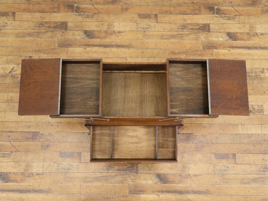 キャスターの付いたタイプのソーイングボックス 80678