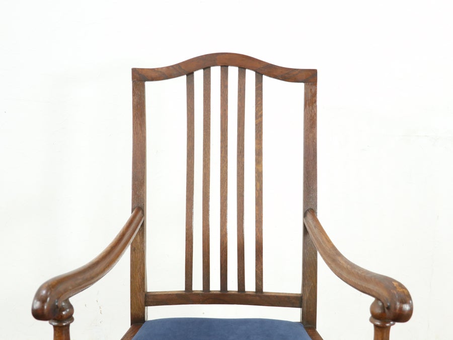 座面生地張替済み イギリスアンティーク アームチェア 80501a