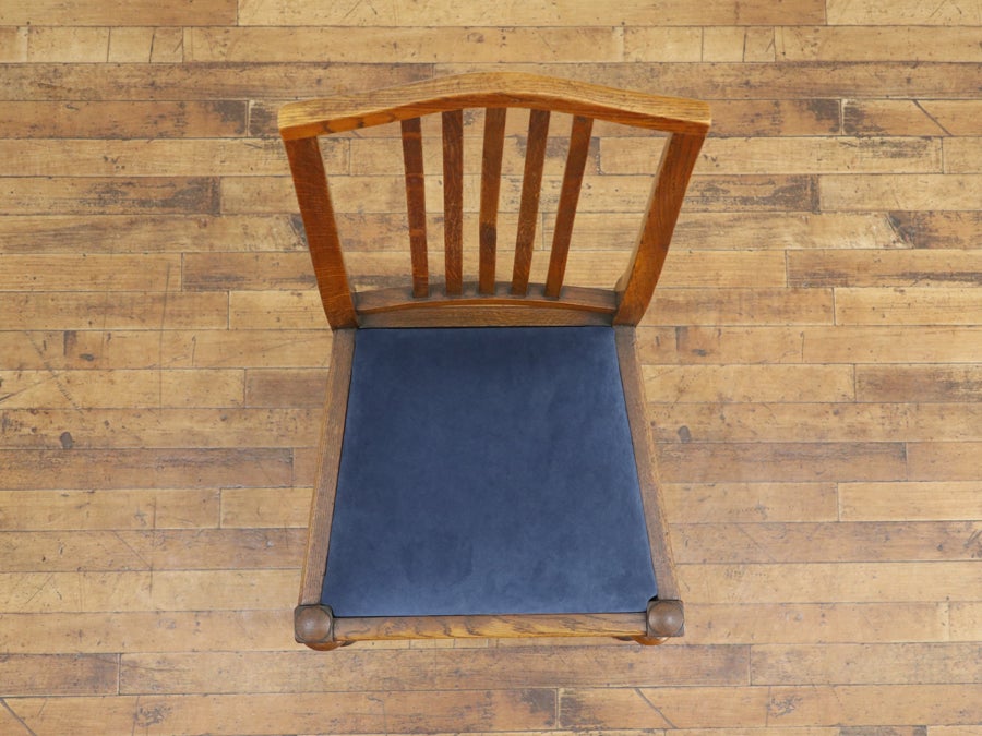 座面生地張替済み イギリスアンティーク ダイニングチェア 80501b<br>在庫４脚