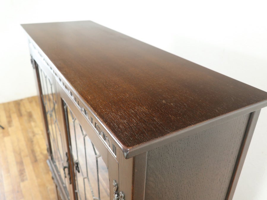 ステンドグラスとリネンフォールド 英国ブックケース 80710