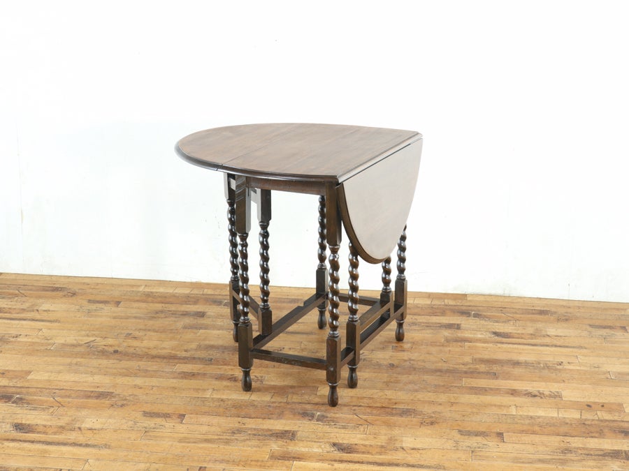 小ぶりだけどやや大きめをお探しの方に ゲートレッグテーブル 80837