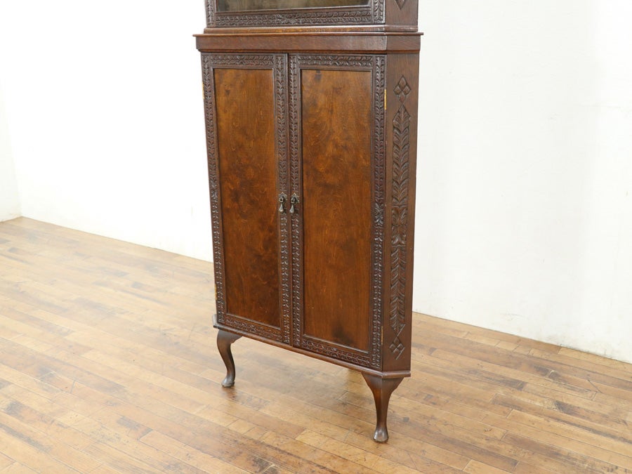 飾り棚としても収納棚としても コーナーキャビネット 80767