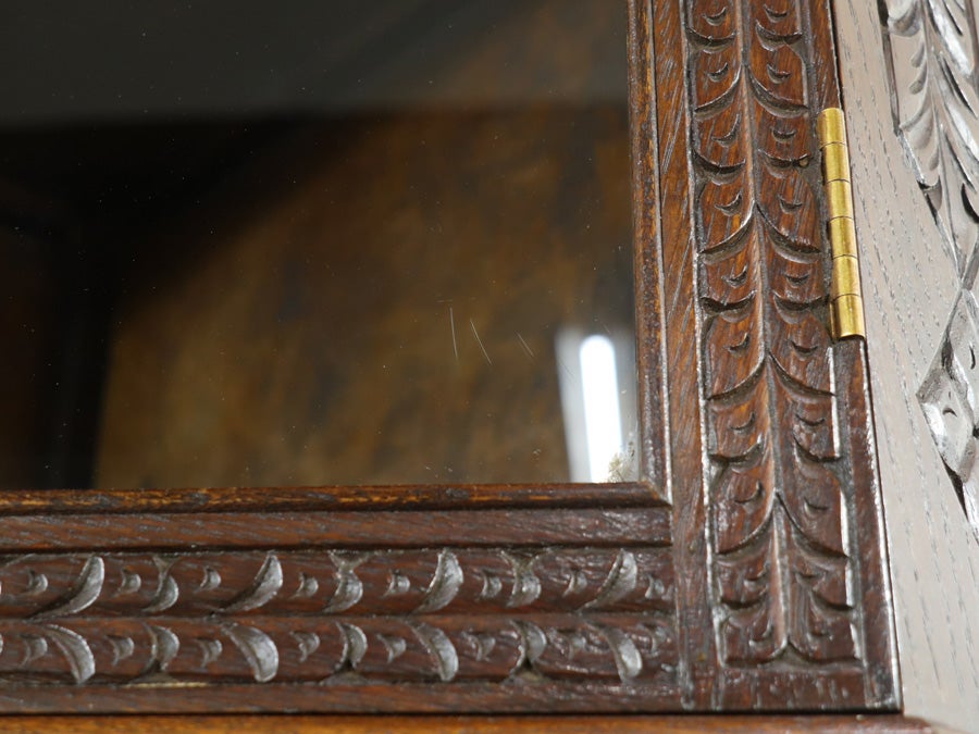 飾り棚としても収納棚としても コーナーキャビネット 80767