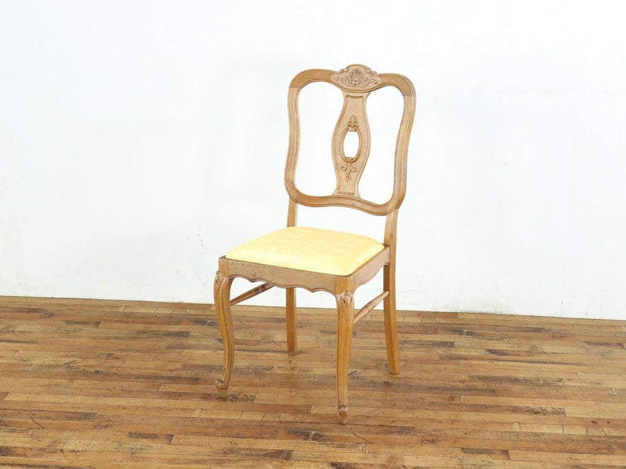 細長いテーブルが珍しい フランス テーブル・チェア6脚セット 65360