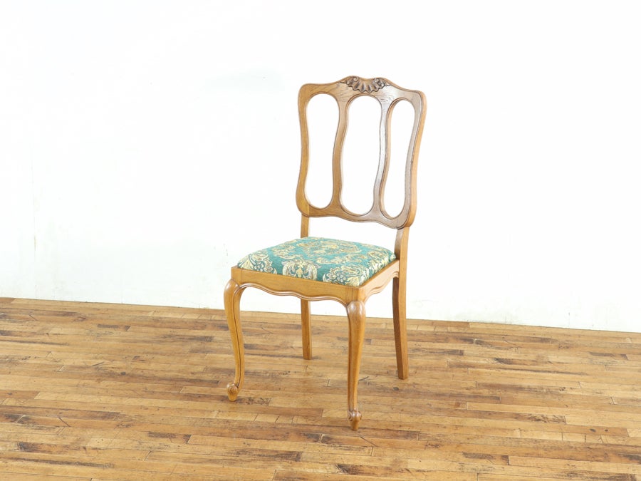 猫脚の軽やかな雰囲気 張替済ダイニングチェア 65368<br>在庫6脚