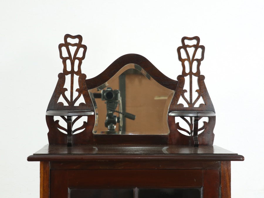 個性的なデザイン・個性的な収納部 ミュージックキャビネット 80701