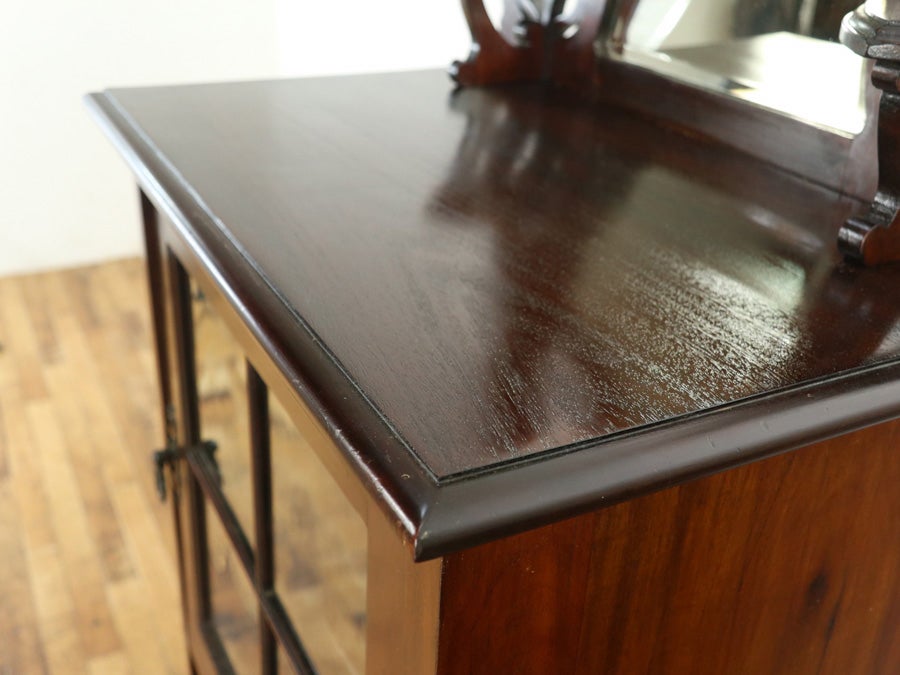 個性的なデザイン・個性的な収納部 ミュージックキャビネット 80701