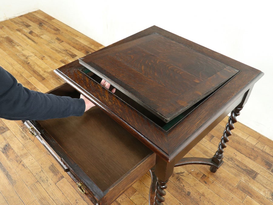 ひっくり返してカードゲーム ティーテーブルなどにも ツイストレッグゲームテーブル 80681