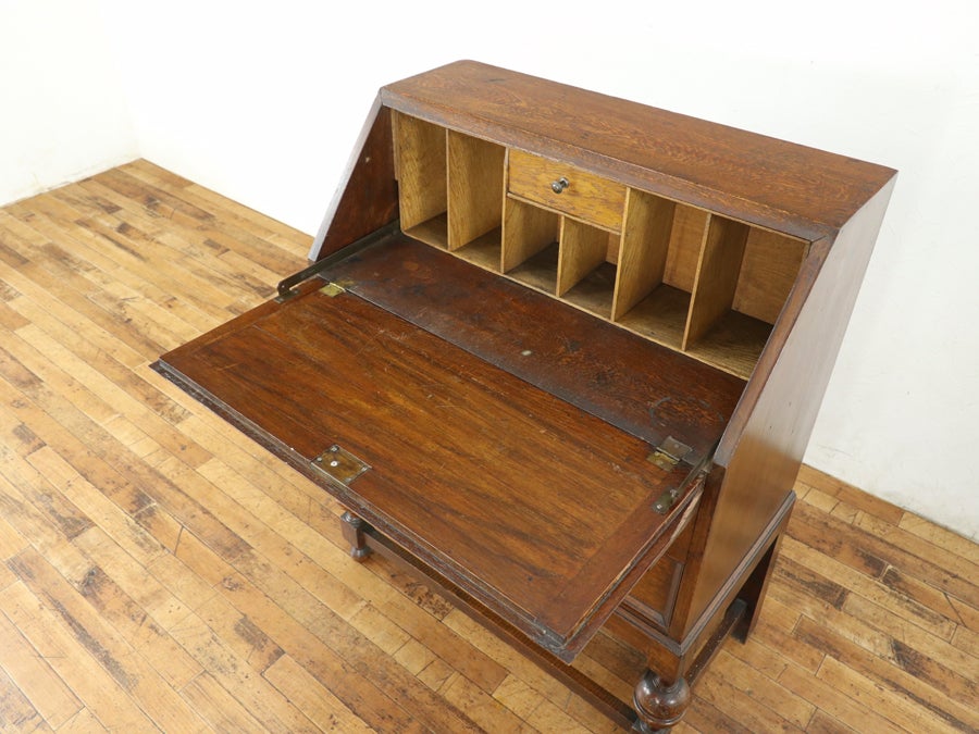 不思議な魅力 イギリスアンティーク家具 ライティングビューロー 80763