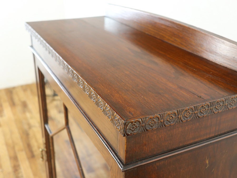 ボールアンドクロウが印象的で興味深い ブックケース 80882