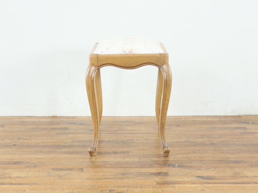 少し横長サイズ 張替済猫脚スツール 65415