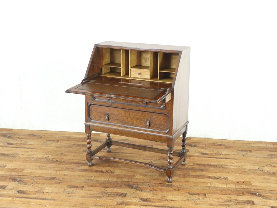 後脚にもツイストレッグ ライティングビューロー 80840