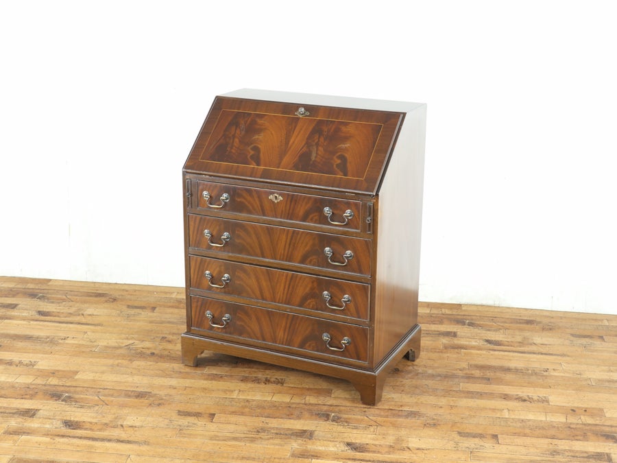 マホガニー材の美しい杢目 小ぶりなサイズのライティングビューロー 80821