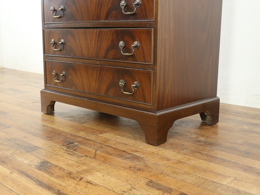 マホガニー材の美しい杢目 小ぶりなサイズのライティングビューロー 80821